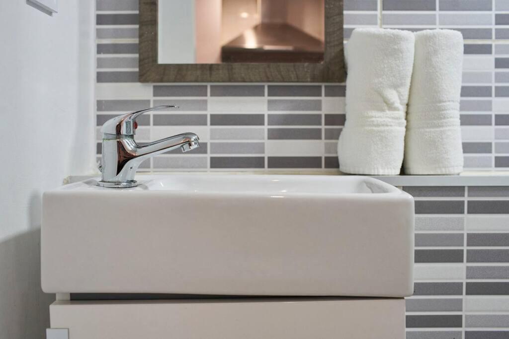 So Simply Ribeira Apartment Porto Ngoại thất bức ảnh